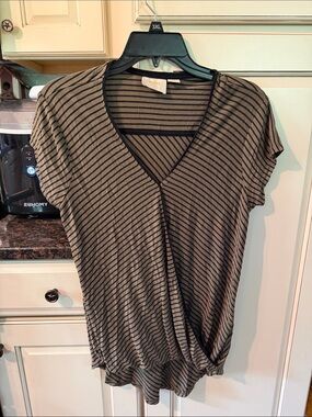 Maeve Black and olive Striped V-Neck Twist Hem Top